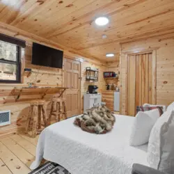 79994 474756 UaIigft1cgtjyX Boaw2 wIkQL38vSc6uSUTXVvFwaM 698c83a890c58.jpg