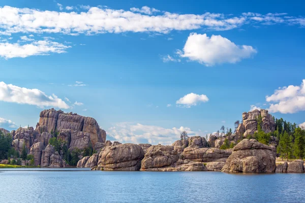 depositphotos 100597326 stock photo beautiful sylvan lake